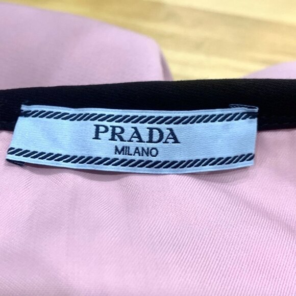 Prada Light Pink A-Line Skirt With Buttoned Pockets Size 40 Black Trim Made In I - Picture 5 of 6